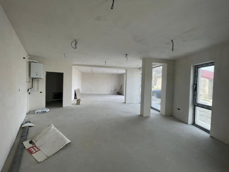 SPATIU COMERCIAL -  ZONA CENTRALA