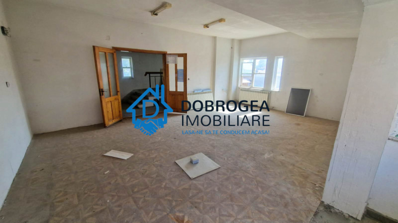  ZONA ULTRACENTRALA-CLADIRE CU 4 NIVELE , SUPRAFATA 300 MP