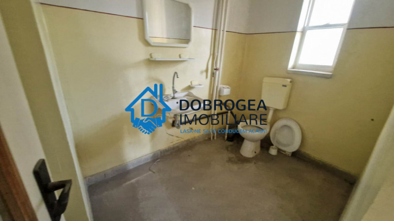  ZONA ULTRACENTRALA-CLADIRE CU 4 NIVELE , SUPRAFATA 300 MP