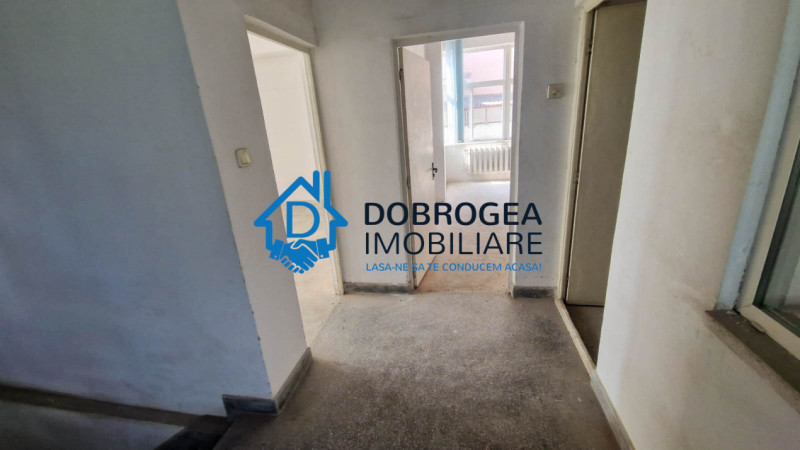  ZONA ULTRACENTRALA-CLADIRE CU 4 NIVELE , SUPRAFATA 300 MP