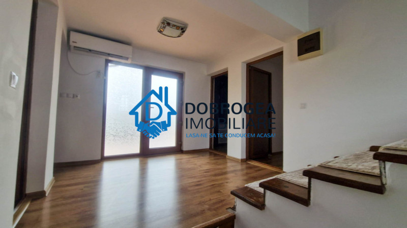 VILA D+P+E+M   -   TEREN 1000 MP, SUPRAFATA CONSTRUITA 265 MP