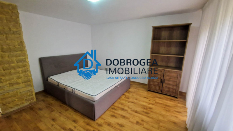 VILA D+P+E+M   -   TEREN 1000 MP, SUPRAFATA CONSTRUITA 265 MP