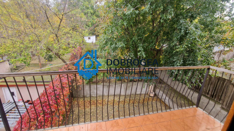 VILA D+P+E+M   -   TEREN 1000 MP, SUPRAFATA CONSTRUITA 265 MP