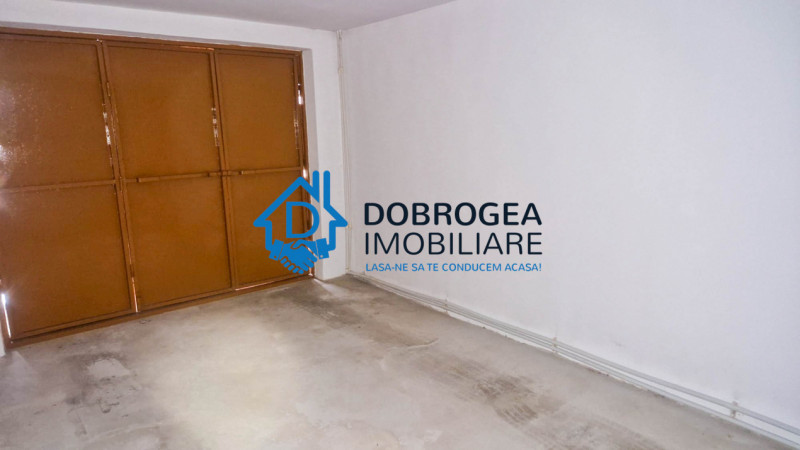 VILA D+P+E+M   -   TEREN 1000 MP, SUPRAFATA CONSTRUITA 265 MP