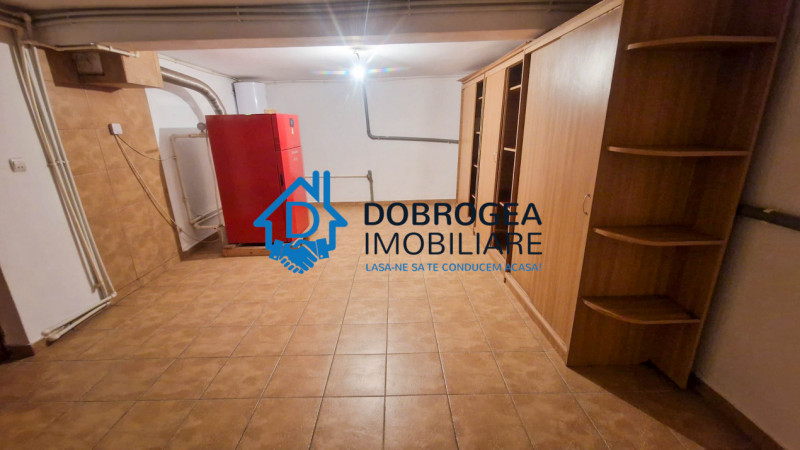 VILA D+P+E+M   -   TEREN 1000 MP, SUPRAFATA CONSTRUITA 265 MP