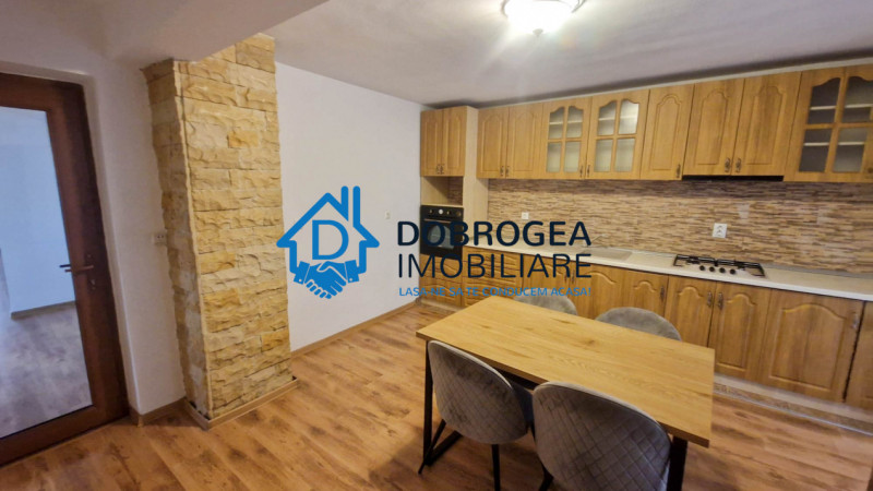 VILA D+P+E+M   -   TEREN 1000 MP, SUPRAFATA CONSTRUITA 265 MP