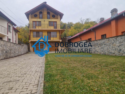 VILA D+P+E+M   -   TEREN 1000 MP, SUPRAFATA CONSTRUITA 265 MP