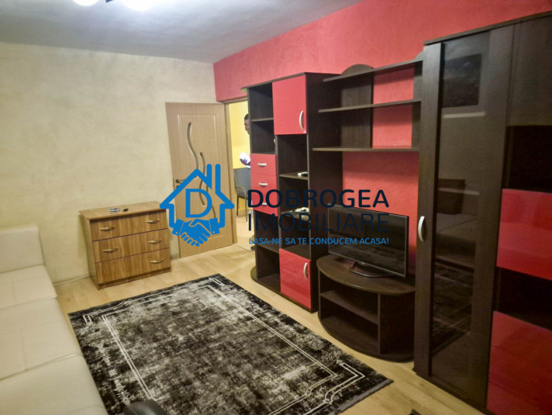 C5 - APARTAMENT 3 CAMERE ,CENTRALA GAZ, ETAJ 3