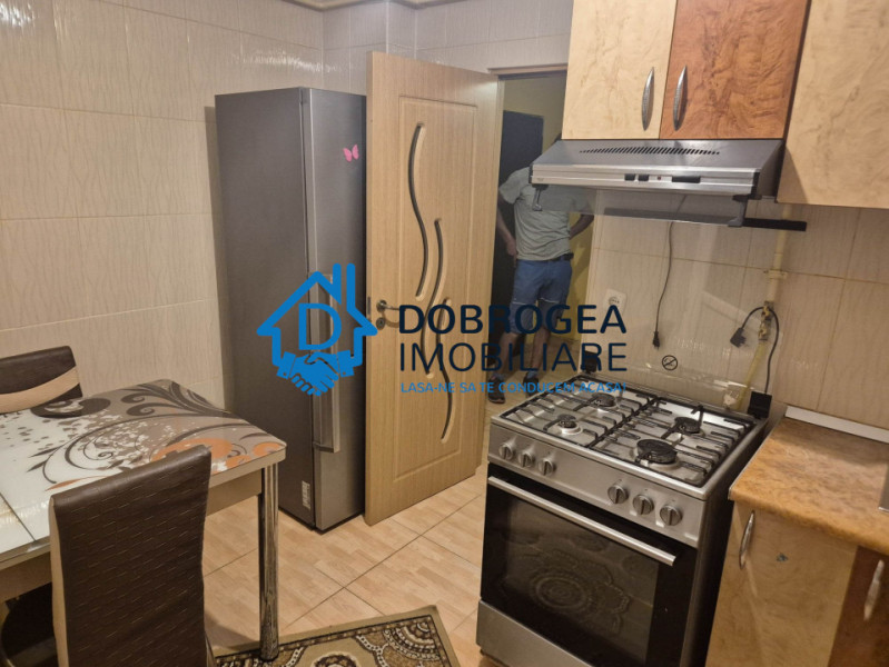 C5 - APARTAMENT 3 CAMERE ,CENTRALA GAZ, ETAJ 3