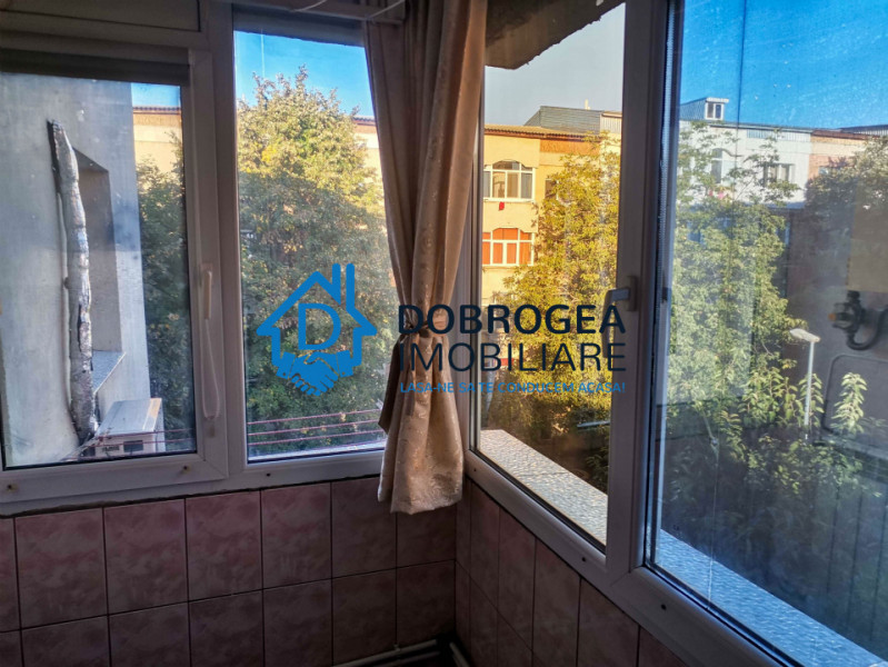 E3- 2 CAMERE DECOMANDAT ETAJ 3, CENTRALA GAZ