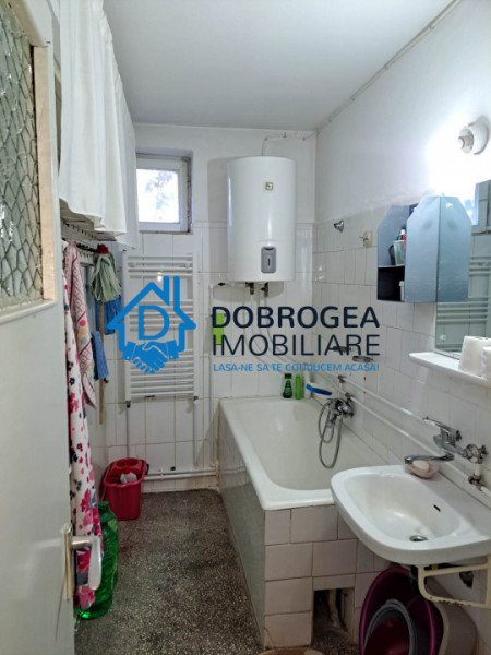 ZONA TAXE SI IMPOZITE- 2 CAMERE SEMISECOMANDAT , ETAJ 1, CENTRALA GAZ