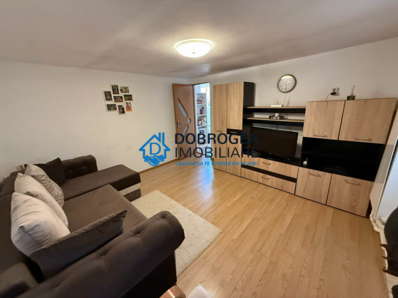 Caslita, casa BCA, iesire la Lac, teren 800 mp