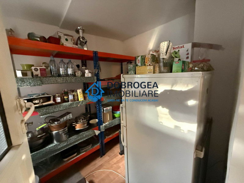 Caslita, casa BCA, iesire la Lac, teren 800 mp