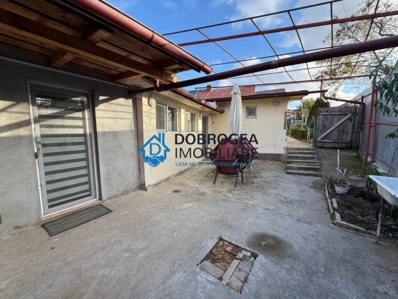 Caslita, casa BCA, iesire la Lac, teren 800 mp