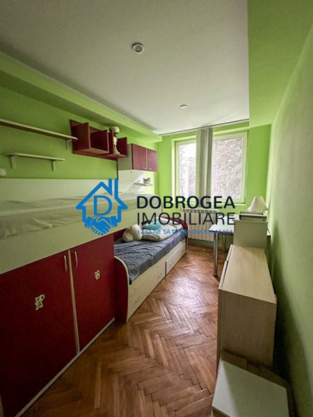 ALEEA MERISOR -APARTAMENMT 3 CAMERE , ETAJ 2,  65 MP, CENTRALA GAZ