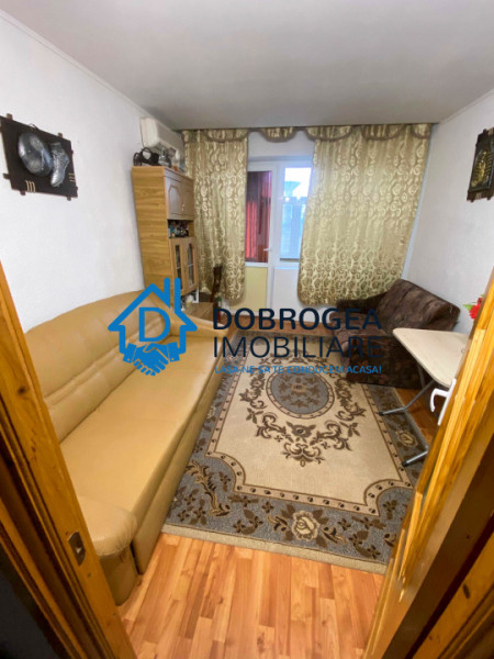 ZONA  DALLAS- GARSONIERA ,21 MP , ETAJ 4, MOBILATA