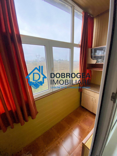 ZONA  DALLAS- GARSONIERA ,21 MP , ETAJ 4, MOBILATA