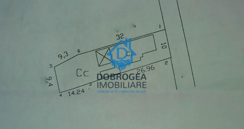 Alexandru cel Bun, casa 121 mp, constructie chirpic, teren 425 mp