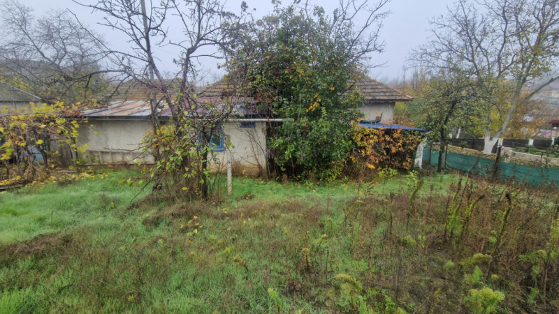 MINERI - CASA 4 CAMERE SUPRAFATA 97 MP, TEREN 3300 MP