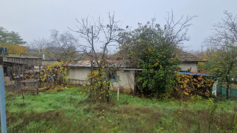 MINERI - CASA 4 CAMERE SUPRAFATA 97 MP, TEREN 3300 MP