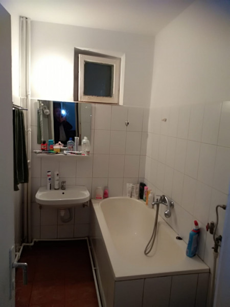 ISACCEI-APARTAMENT 2 CAMERE, ETAJ 2