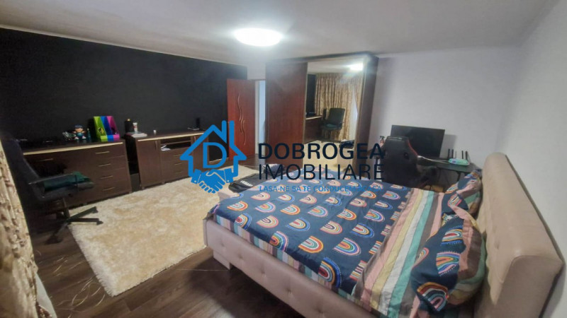 APARTAMENT 4 CAMERE  -  SUPRAFATA 180 MP+TERASA 30 MP 