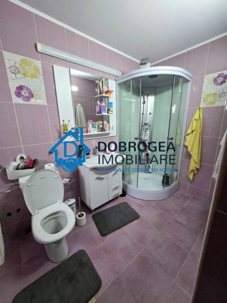 APARTAMENT 4 CAMERE  -  SUPRAFATA 180 MP+TERASA 30 MP 