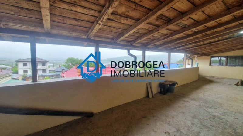 APARTAMENT 4 CAMERE  -  SUPRAFATA 180 MP+TERASA 30 MP 