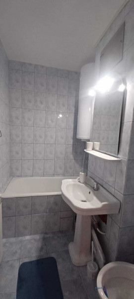 ZONA CENTRALA- APARTAMENT 2 CAMERE ,CENTRALA GAZ, MOBILAT UTILAT