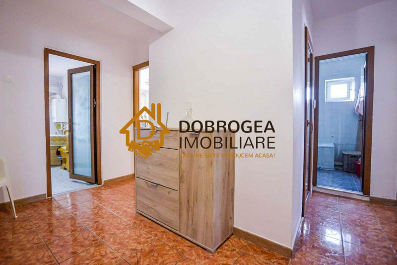 APARTAMENT 3 CAMERE DECOMANDAT , CENTRALA GAZ, MOBILAT SI UTILAT