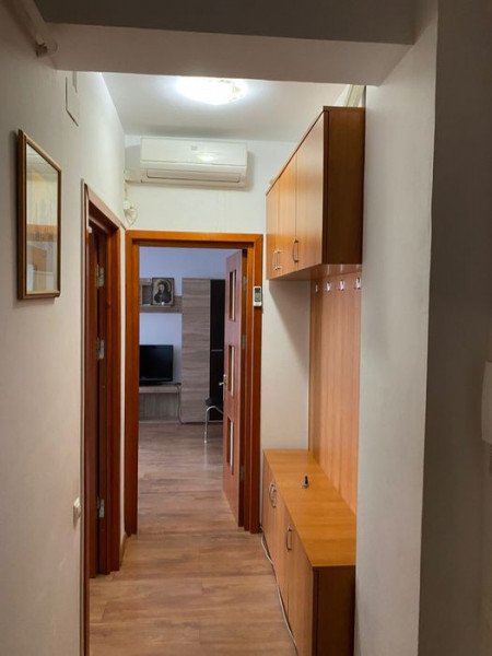 STRADA BABADAG - 2 CAMERE DECOMANDAT, 52MP.