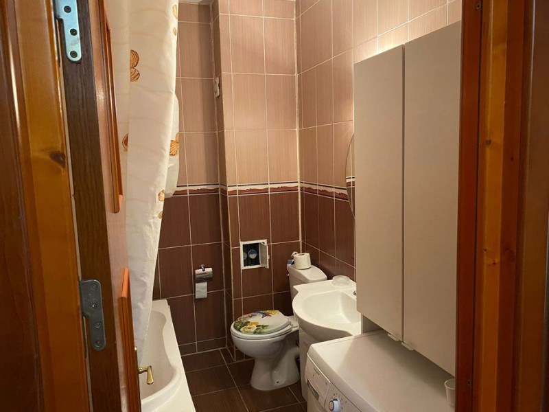 STRADA BABADAG - 2 CAMERE DECOMANDAT, 52MP.