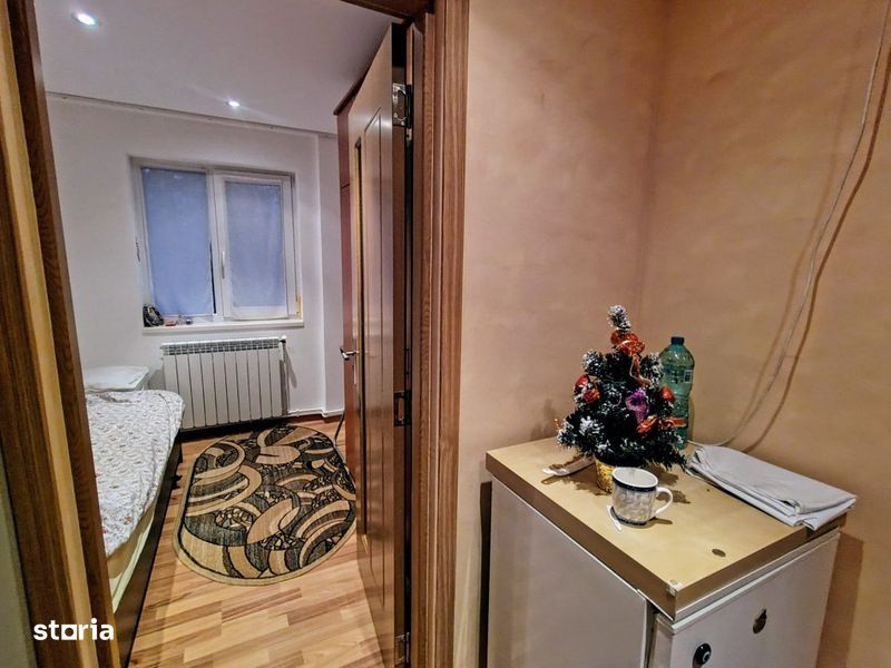 ZONA VEST- APARTAMENT DE 2 CAMERE ,CENTRALA GAZ, ETAJ 2