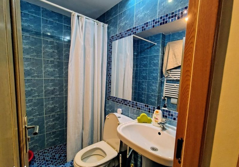 ZONA VEST- APARTAMENT DE 2 CAMERE ,CENTRALA GAZ, ETAJ 2