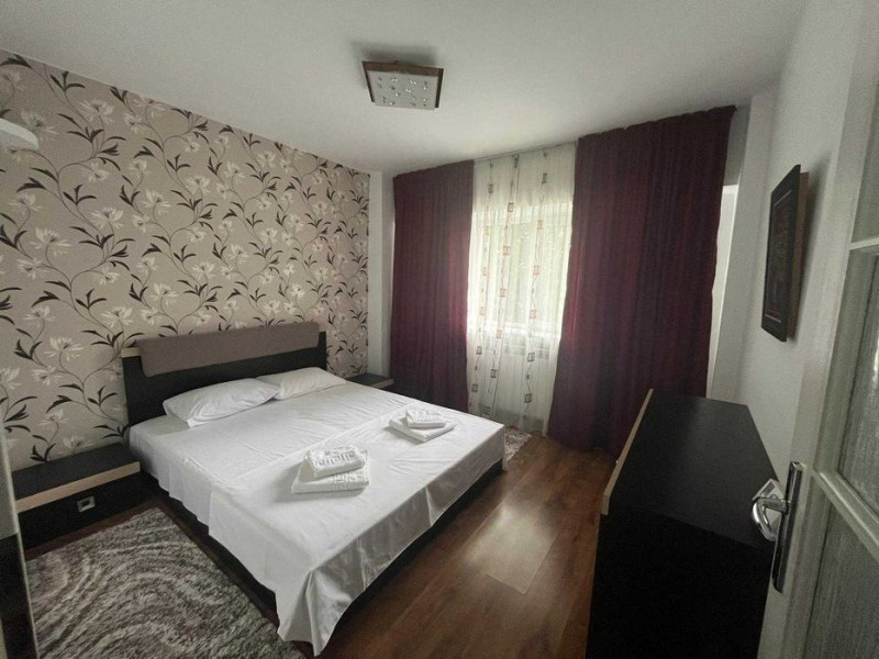  ZONA CENTRALA- 3 CAMERE, ETAJ 2, CENTRALA GAZ