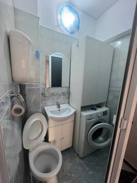  ZONA CENTRALA- 3 CAMERE, ETAJ 2, CENTRALA GAZ