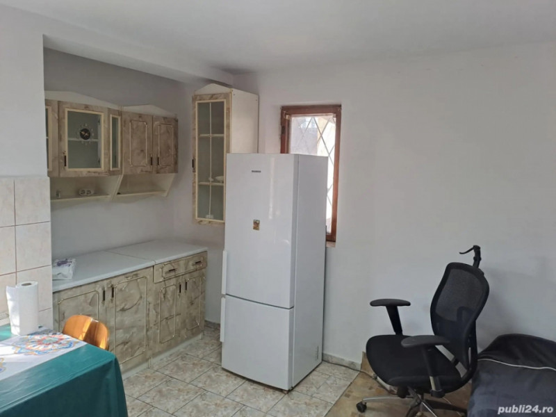 CASA 7 CAMERE , SUPRAFATA TOTALA 180 MP , TEREREN 600 MP