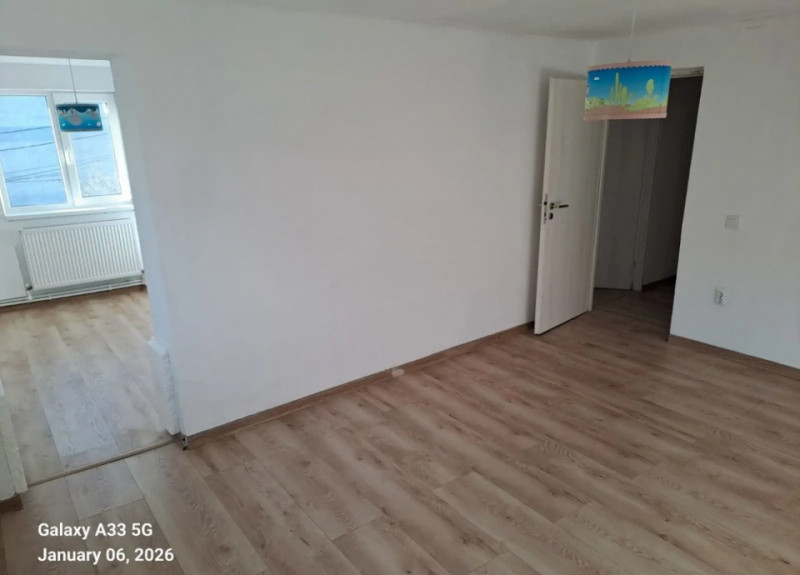 CASA 7 CAMERE , SUPRAFATA TOTALA 180 MP , TEREREN 600 MP