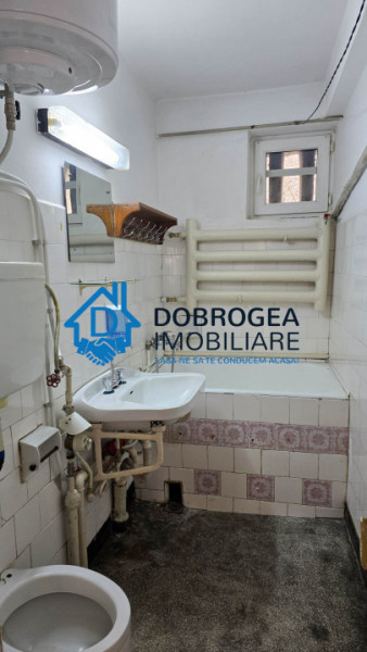 ZONA ULTRCENTRALA -2  CAMERE DECOMANDAT, ETAJ 3