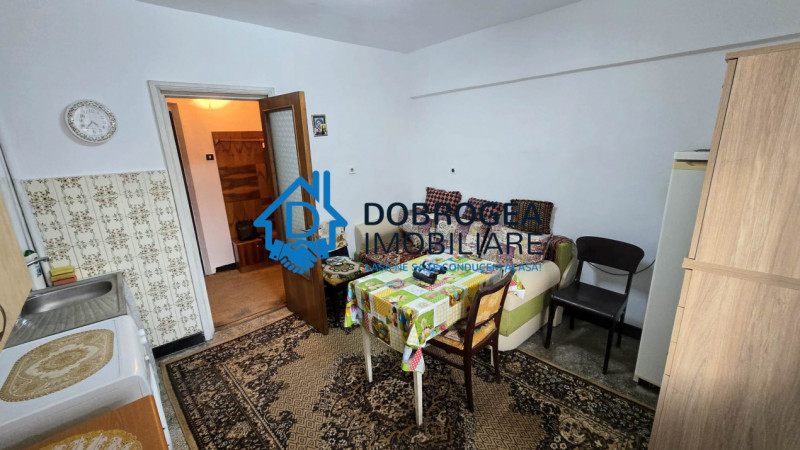 ETAJ 1 - ULTRACENTRAL , 2 CAMERE DECOMANDAT  ,CENTRALA GAZ