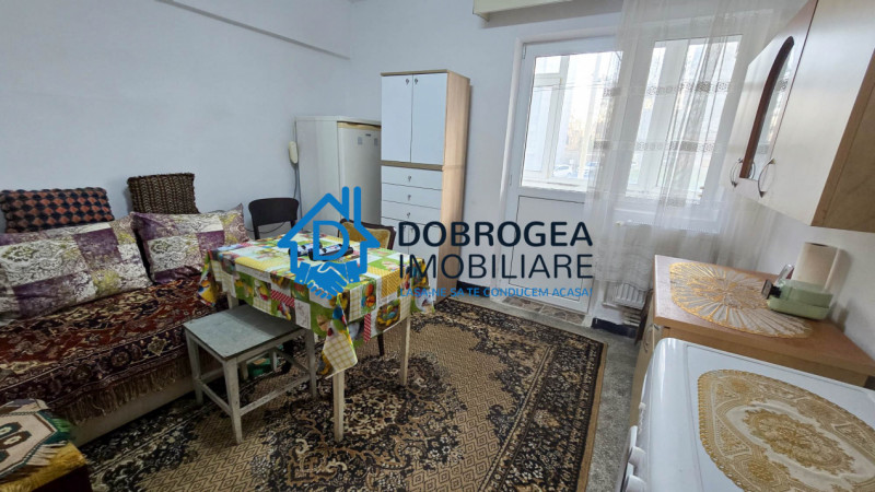 ETAJ 1 - ULTRACENTRAL , 2 CAMERE DECOMANDAT  ,CENTRALA GAZ