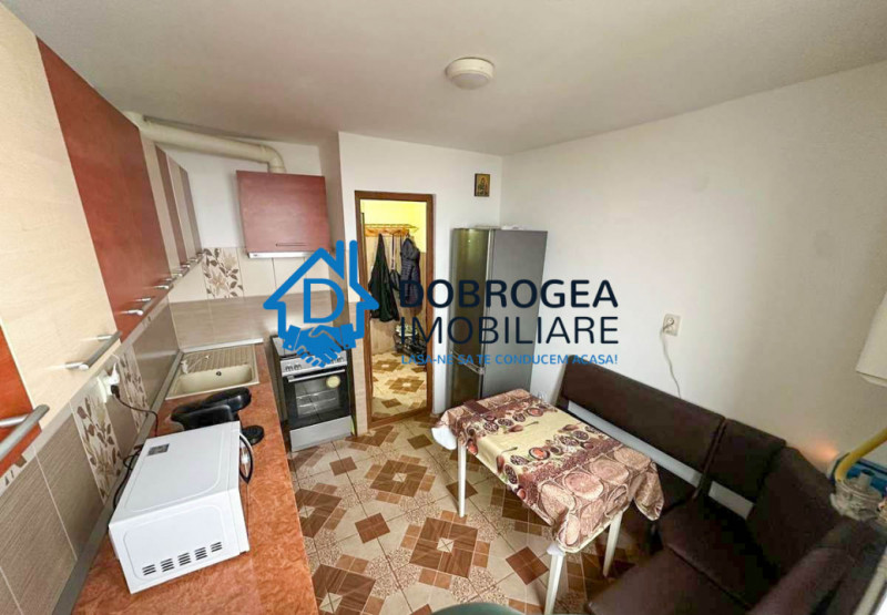 IL CARAGIALE - 2 CAMERE SEMIDECOMANDAT, CENTRALA GAZ