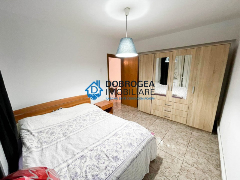 Ultracentral, 2 camere, mobilat-utilat, centrala termica, vedere spre Dunare