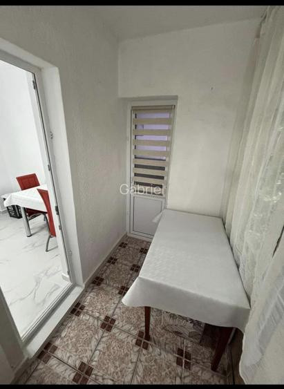 ZONA E3- 2 CAMERE ETAJ ,3, CENTRALA GAZ