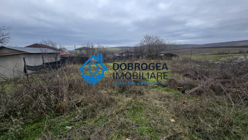 TEREN INTRAVILAN - ZONA CAP,  418 MP