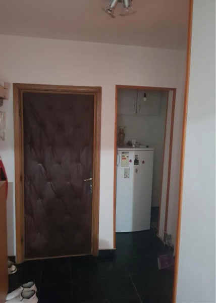 APARTAMENT 4 CAMERE - PARTER , CENTRALA GAZ