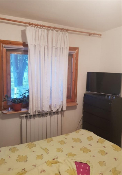 APARTAMENT 4 CAMERE - PARTER , CENTRALA GAZ