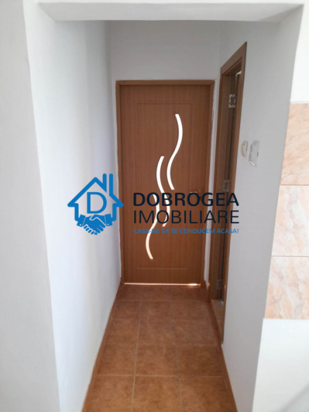 APARTAMENT 2 CAMERE NEMOBILAT,CENTRALA GAZ