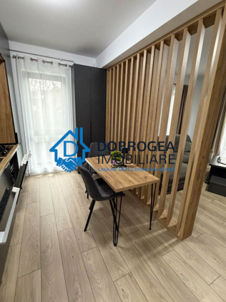 ZONA CENTRALA -2 CAMERE, MODERN, BLOC NOU,  ETAJ 1, CENTRALA GAZ