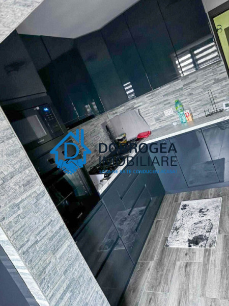 E3 -  3 CAMERE DECOMANDAT  CENTRALA GAZ,  MOBILAT UTILAT, TOTUL NOU